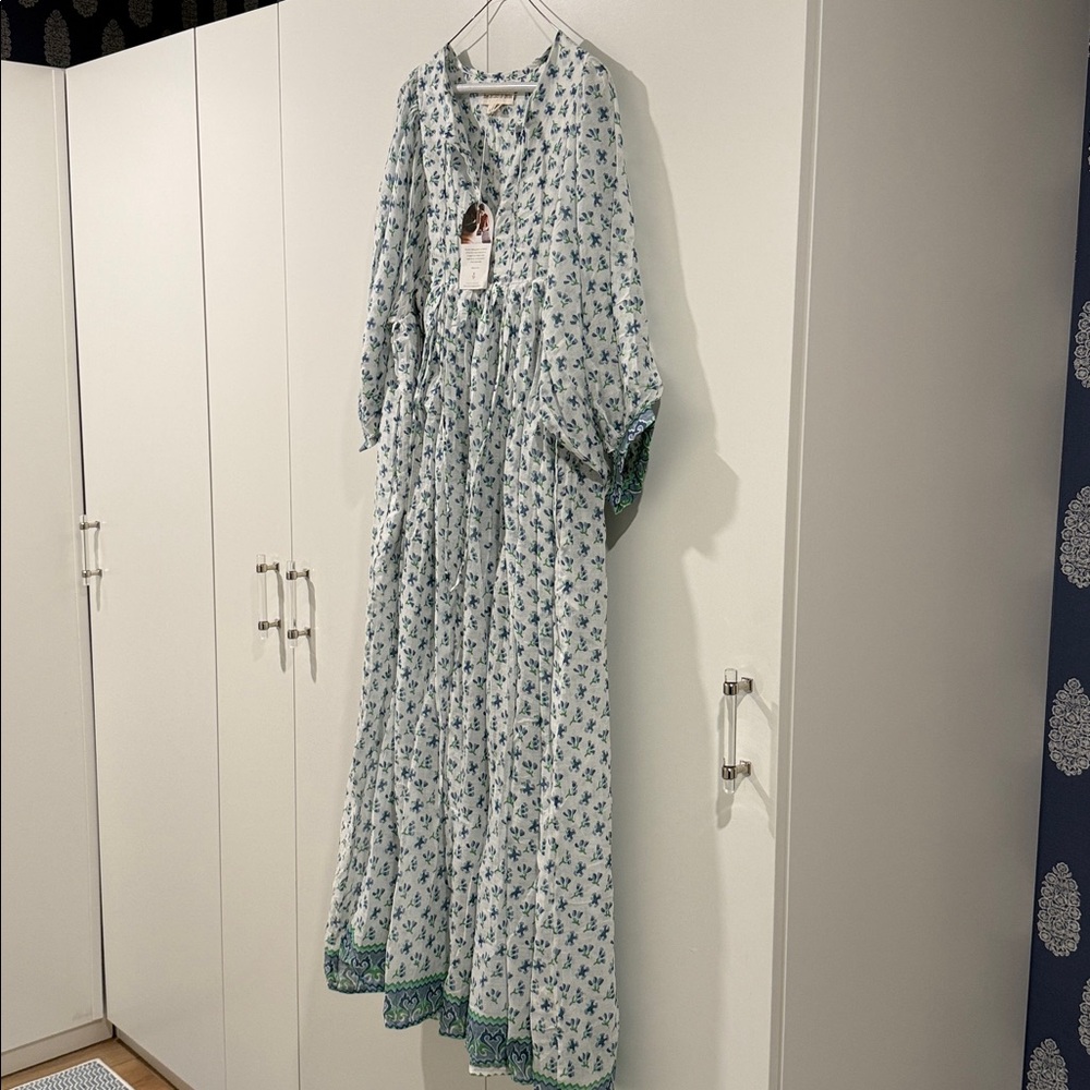 Daughters of India Blue Floral dress - Picture 2 of 7